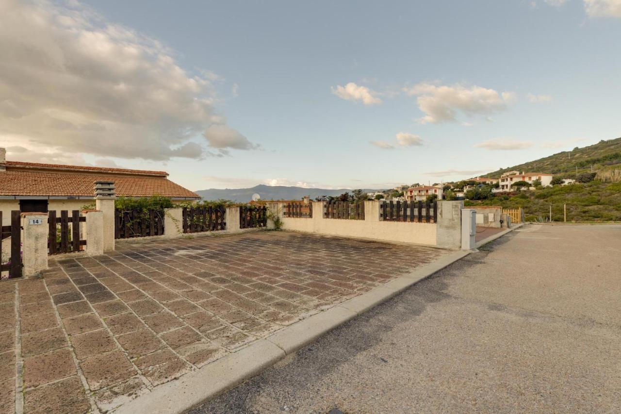 Вілла Casa Elena - Porto Alabe Tresnuraghes Екстер'єр фото
